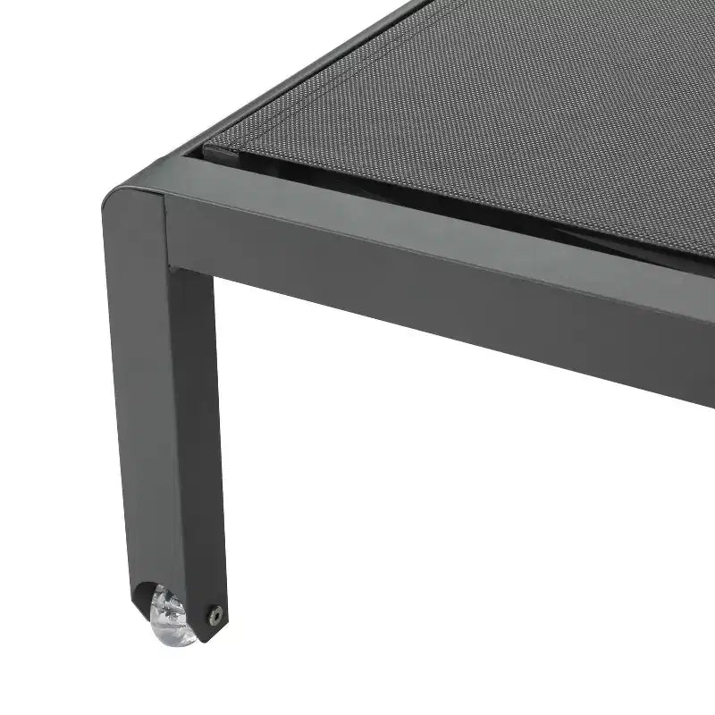 Ensemble de 2 chaises longues d'extérieur modernes Okak avec table d'appoint, chaises de patio avec cadre en aluminium antirouille pour bord de piscine, jardin, arrière-cour