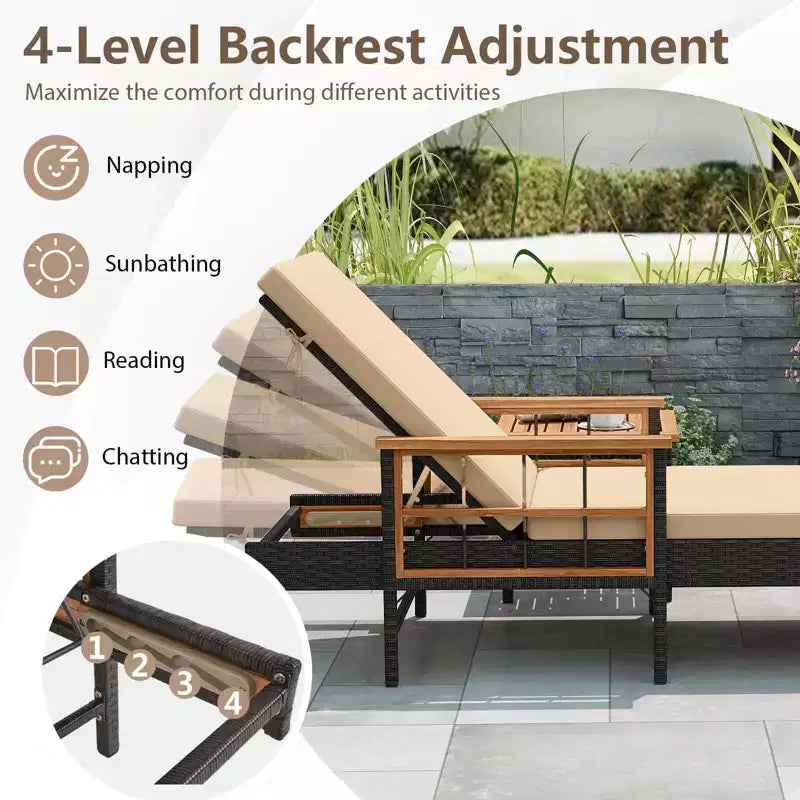 Ensemble de 2 chaises longues de jardin Costway en rotin avec table d'appoint, inclinables, marron mélangé, beige