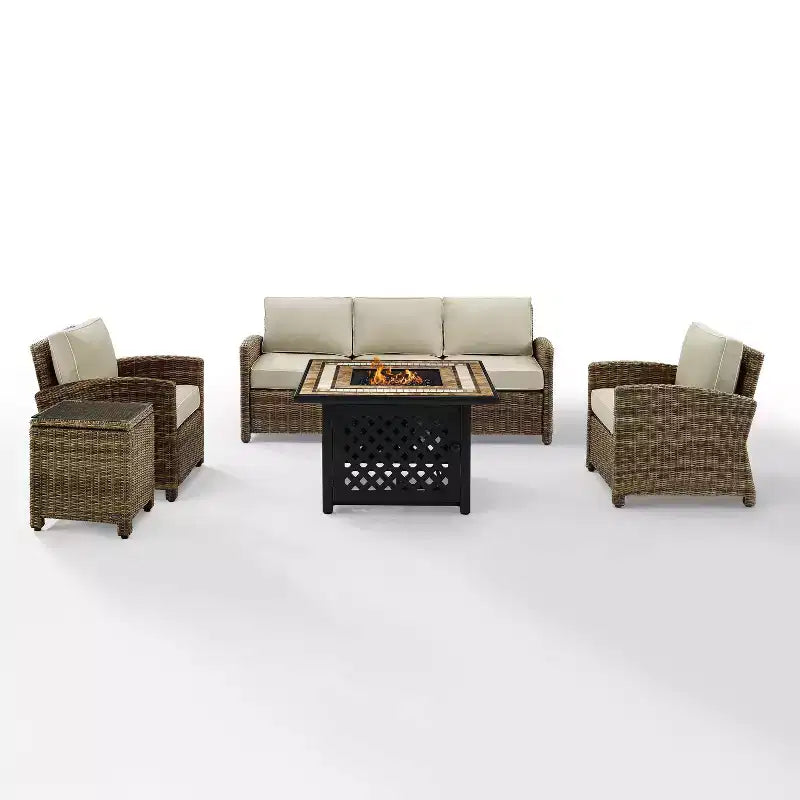 Ensemble de conversation d'extérieur Bradenton 5 pièces en osier avec table de feu - Crosley