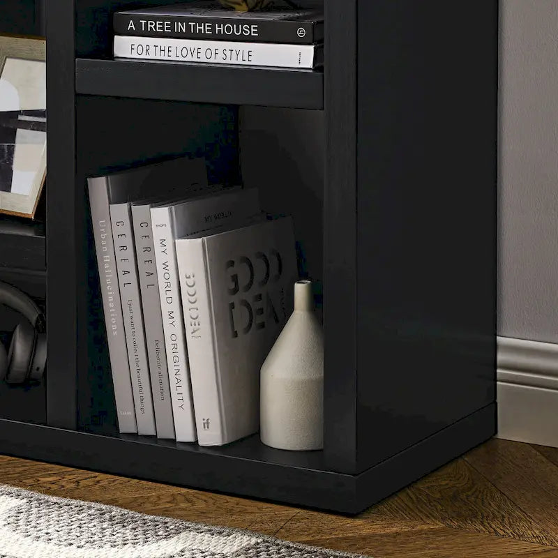 Freestanding Display Storage Cabinet with 7 Cube Storage Spaces