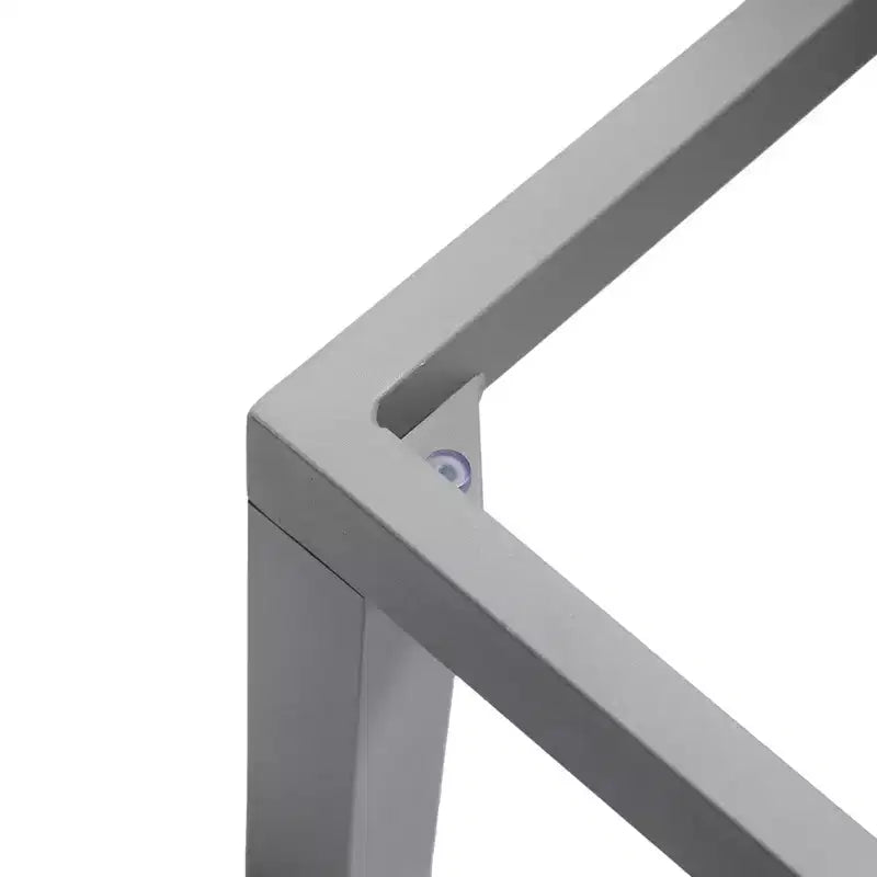 Ensemble de 2 chaises longues de patio LeisureMod Marlin en aluminium gris moderne avec table d'appoint foyer carré, mobilier d'extérieur pour patio, terrasse et bord de piscine