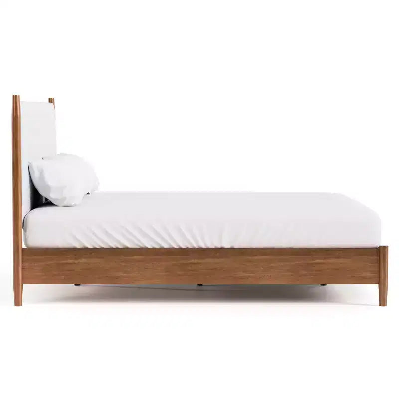 HOMES: Inside + Out Ensemble de chambre à coucher 3 pièces Riverstone Boucle Mid-Century Modern avec 2 tables de chevet Noyer